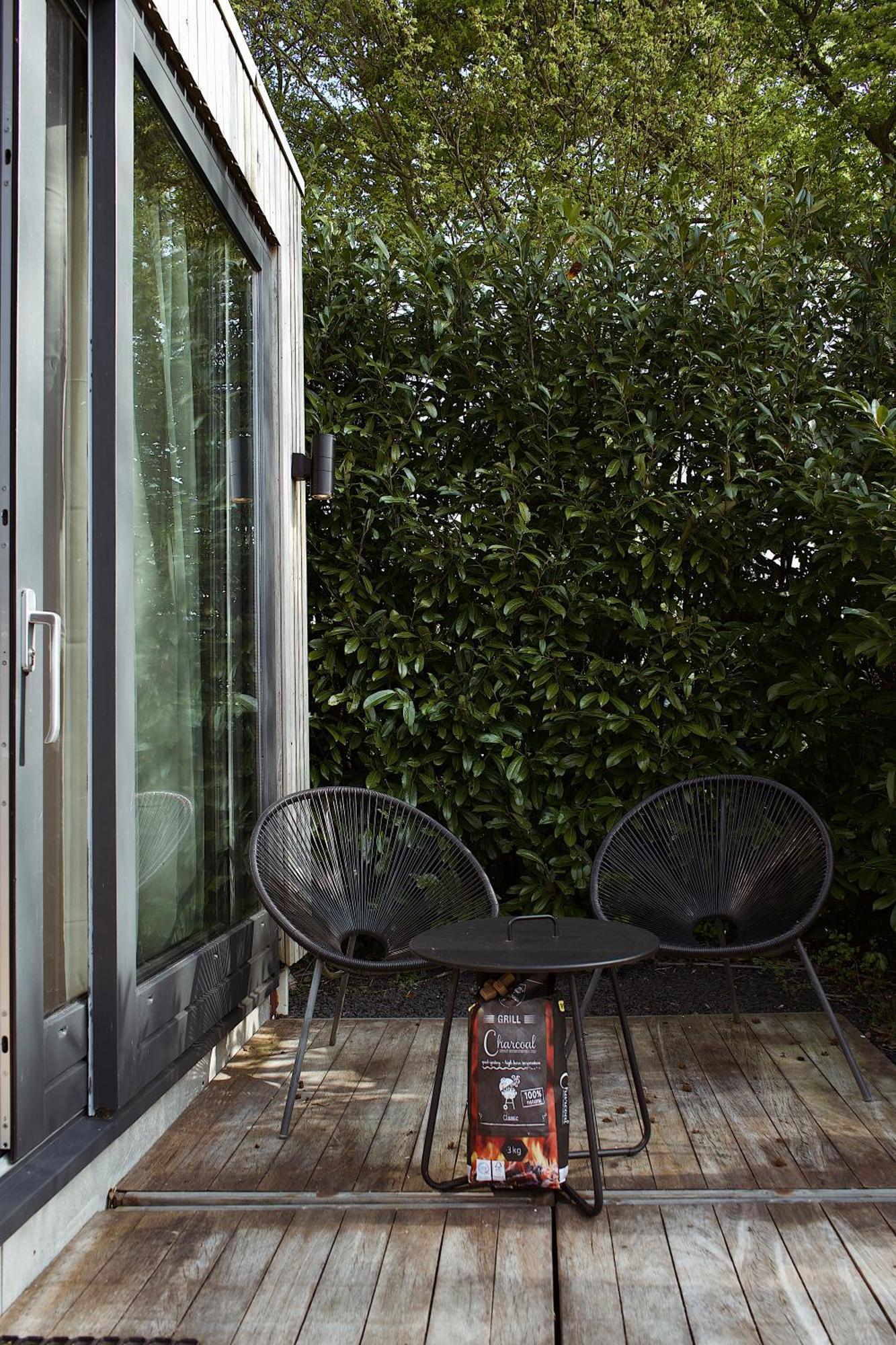 ElahuizenModern Tiny House Op Rustig Watersportpark别墅 外观 照片